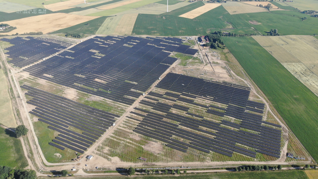 Farma fotowolaticzna 45MW w powiecie wągrowieckim zrealizowana w 2023 r. dla firmy Enerland Group